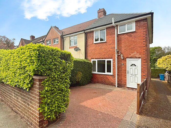 3 Bedroom Semi-Detached House To Rent In Lower Sandford Street, Lichfield, WS13