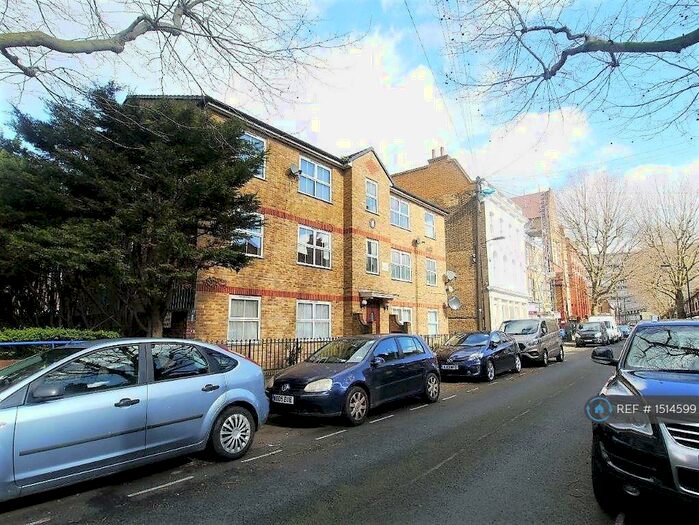 2 Bedroom Flat To Rent In Victory House, London, SE17