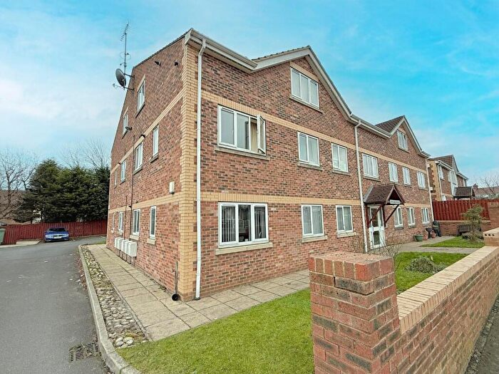 2 Bedroom Flat For Sale In Westgate House, Owlcotes Road, Pudsey, LS28