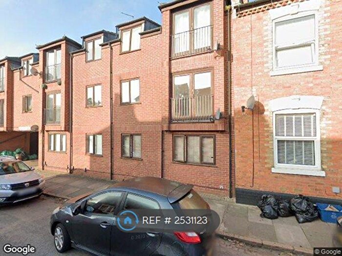 2 Bedroom Flat To Rent In Vernon Court, Northampton, NN1