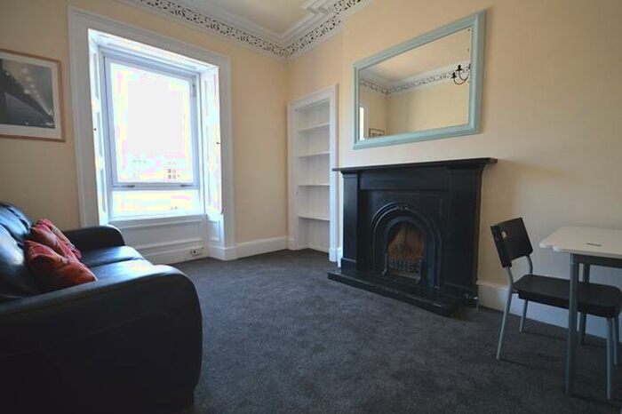 2 Bedroom Flat To Rent In West Preston Street Edinburgh United Kingdom, EH8