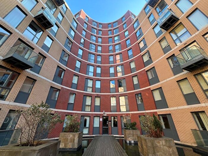 1 Bedroom Flat For Sale In Apartment, I-Land Essex Street, Birmingham, B5