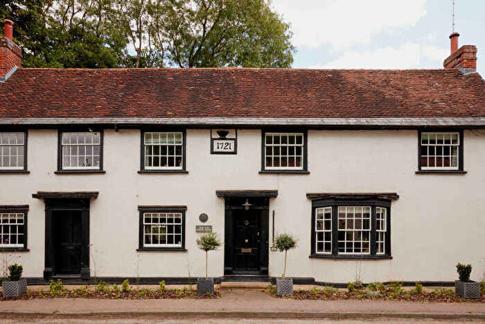 5 Bedroom Detached House For Sale In The Old Kings Head, Quendon, Essex, CB11