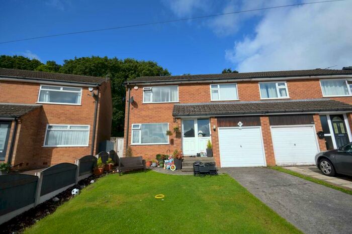 4 Bedroom Semi-Detached House To Rent In Millfield Close, Bebington, CH63