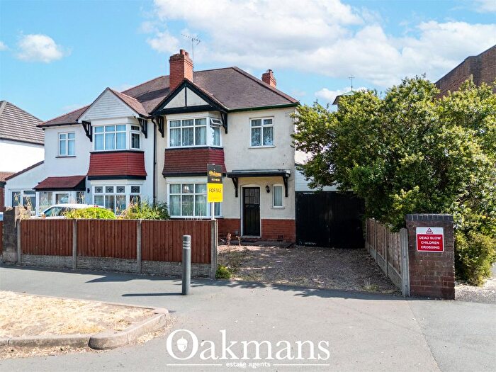 3 Bedroom Semi-Detached House For Sale In Frankley Beeches Road, Birmingham, West Midlands, B31