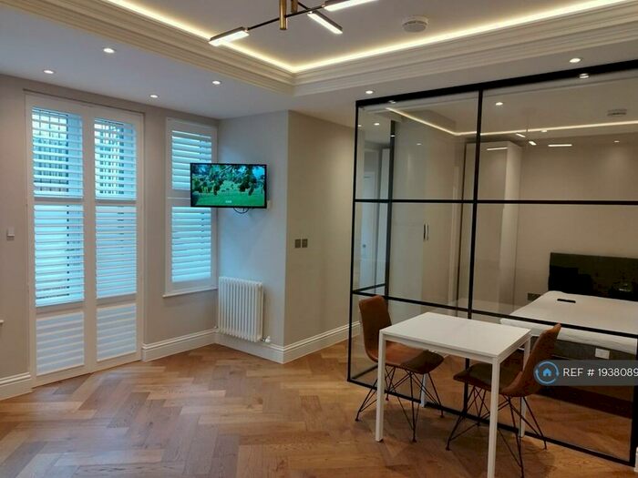 1 Bedroom Flat To Rent In Endymion Road, Greater London, N4