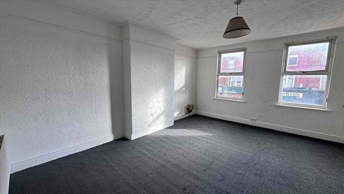 2 Bedroom Flat To Rent In Smithdown Road (Flat), Liverpool, L15