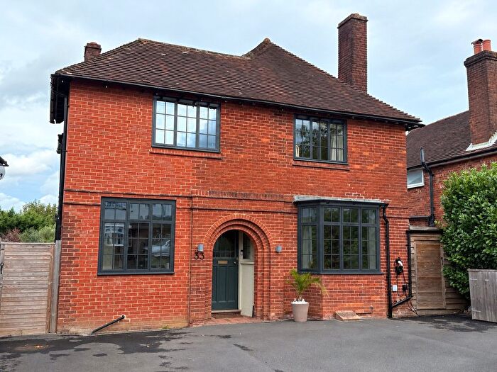 5 Bedroom Detached House For Sale In Yew Tree Road, Tunbridge Wells, Kent, TN4