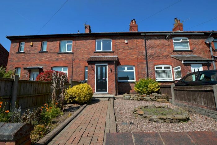 2 Bedroom Town House To Rent In Sandbrook Road, Wigan, Lancashire, WN5