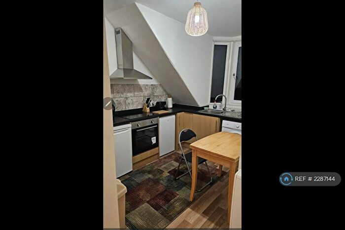 1 Bedroom Flat To Rent In Merkland Road, Aberdeen, AB24