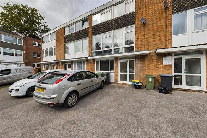 4 Bedroom Terraced House To Rent In Sparkford Close, Winchester, SO22