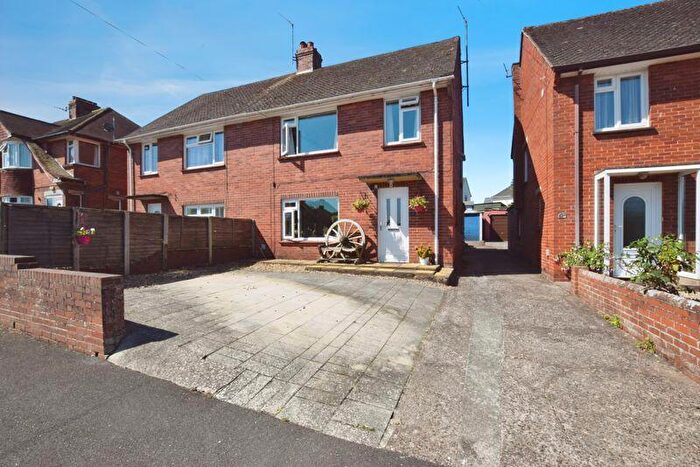 4 Bedroom House For Sale In Woolsery Avenue, Exeter, EX4