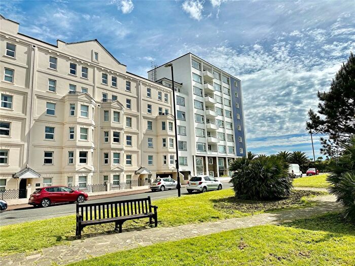 2 Bedroom Flat For Sale In Wilmington Square, Eastbourne, East Sussex, BN21