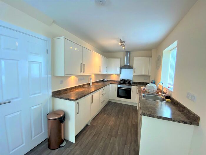 3 Bedroom Semi-Detached House To Rent In Poulton Road, Blackpool, FY3