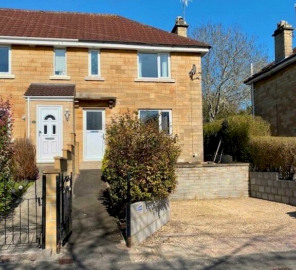 2 Bedroom End Of Terrace House To Rent In Avon Park, Weston, BA1