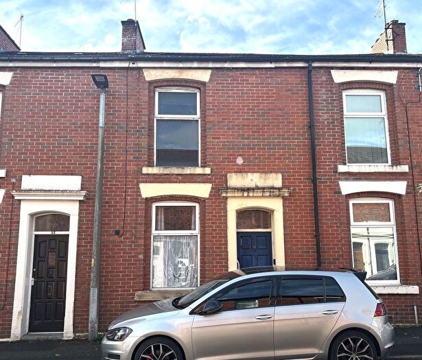 2 Bedroom Terraced House For Sale In Queen Victoria Street, Blackburn, BB2