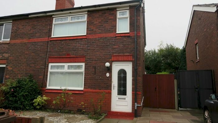 3 Bedroom Semi-Detached House To Rent In Thompson Avenue, Ormskirk, L39
