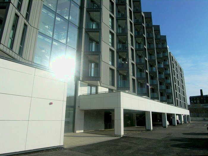 1 Bedroom Apartment To Rent In Milliners Wharf, Munday Street, Manchester, M4