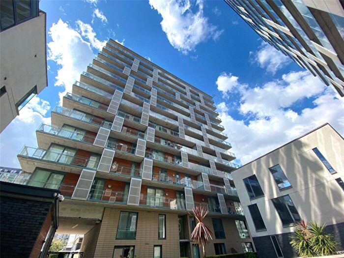 1 Bedroom Apartment To Rent In Spectrum, Block, Blackfriars Road, Salford, M3