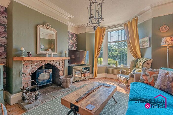 2 Bedroom Terraced House For Sale In Blackburn Road, Padiham, BB12