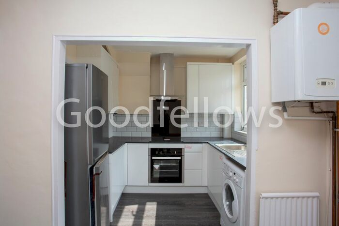 3 Bedroom Terraced House To Rent In Phyllis Avenue, Motspur Park, New Malden, KT3