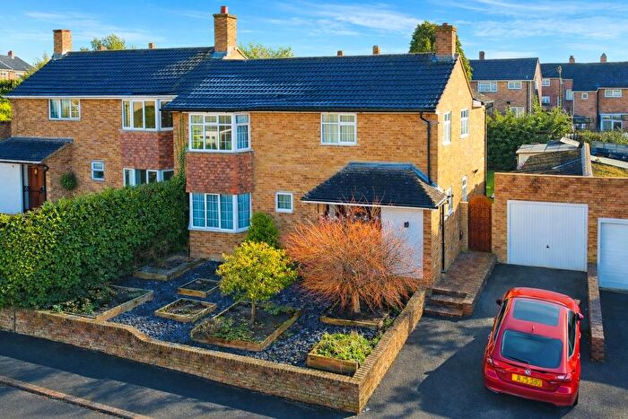 4 Bedroom Property For Sale In Georgewood Road, Nash Mills, Hemel Hempstead, HP3