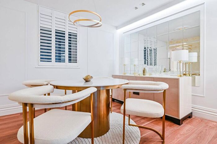 2 Bedroom Flat To Rent In Regents Park, Regent's Park, London, NW1