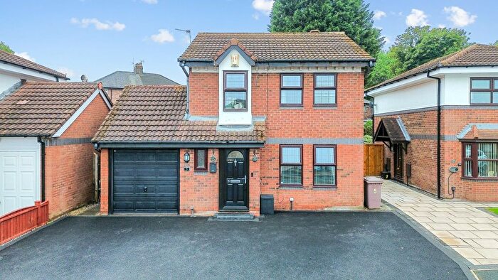 3 Bedroom Detached House For Sale In Melville Close, St. Helens, WA10