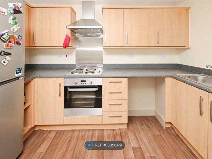 2 Bedroom Flat To Rent In Banner Brook, Coventry, CV4