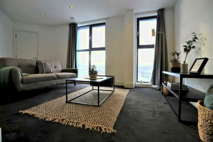 2 Bedroom Apartment To Rent In Hunslet Leeds, LS10