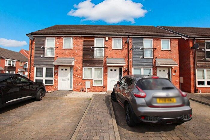 2 Bedroom Terraced House For Sale In Elder Road, Grimsby, DN34