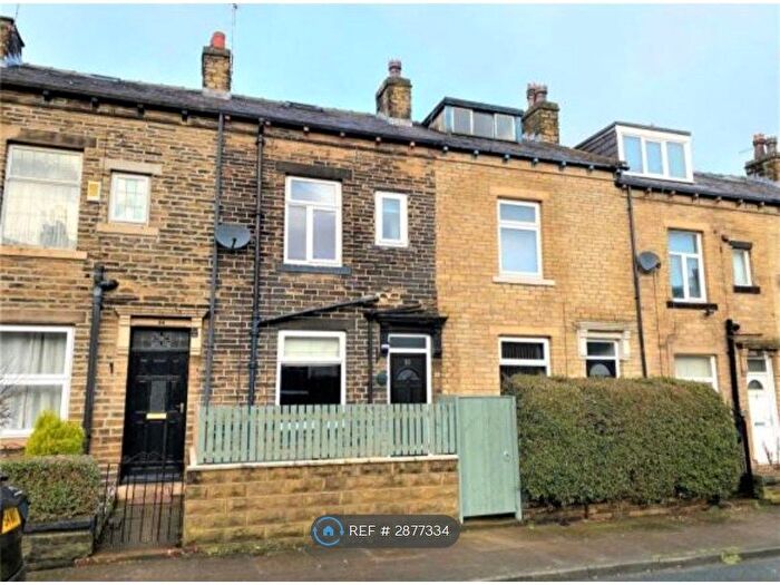 3 Bedroom Terraced House To Rent In Ashby Street, Bradford, BD4