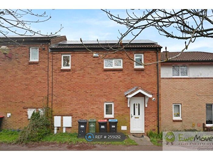 3 Bedroom Terraced House To Rent In The High Street, Milton Keynes, MK8