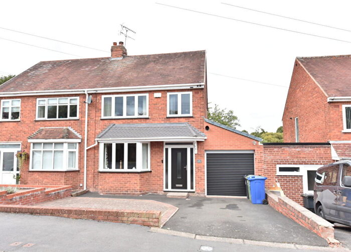3 Bedroom Semi-Detached House For Sale In Kingswinford, Park Lane, DY6