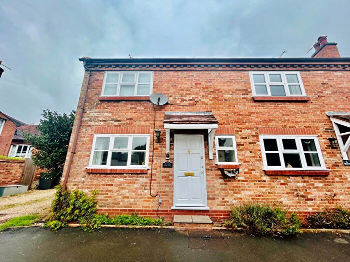 3 Bedroom House To Rent In Church Street, Barford, CV35