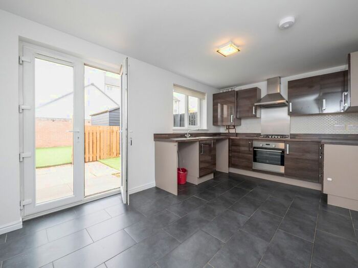 3 Bedroom End Of Terrace House To Rent In Dunipace Road, South Gyle Wynd, EH12