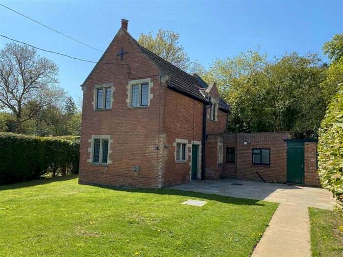 3 Bedroom Cottage To Rent In Gardeners Cottage, Rushton, Northants, NN14