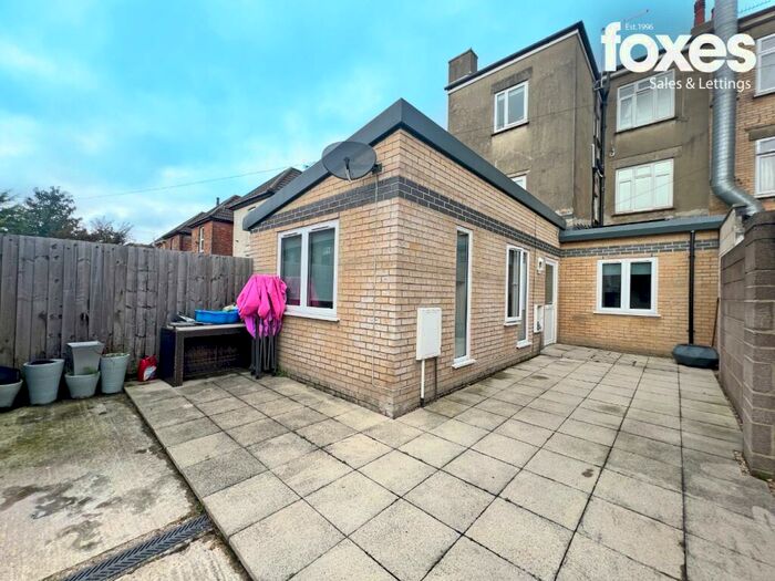 2 Bedroom Apartment To Rent In Loch Road, Poole, Dorset, BH14