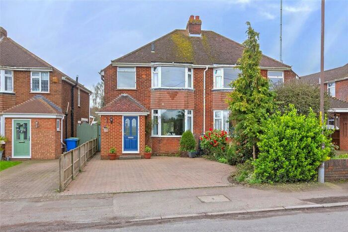 3 Bedroom Semi-Detached House For Sale In Ruins Barn Road, Tunstall, Sittingbourne, Kent, ME10
