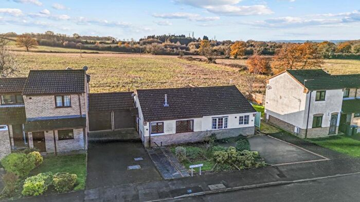 1 Bedroom Semi-Detached Bungalow For Sale In Heath Road, Market Bosworth, CV13