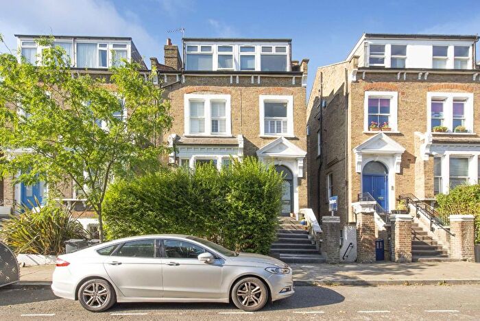 1 Bedroom Flat For Sale In Portland Rise, London, N4