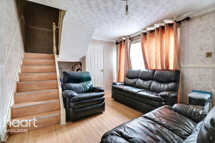 3 Bedroom Terraced House For Sale In Harlech Close, Basildon, SS13