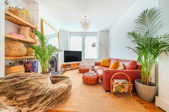 3 Bedroom Terraced House To Rent In Ashford Road, Brighton, BN1