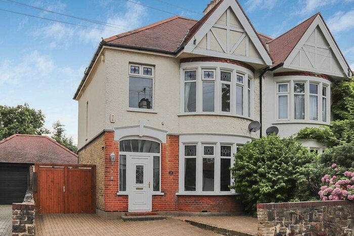 3 Bedroom Semi-Detached House To Rent In Sackville Road, Wick Estate, SS2