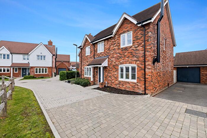 4 Bedroom Detached House For Sale In Ref: Sb - Drewell Close, Westvale Park, RH6