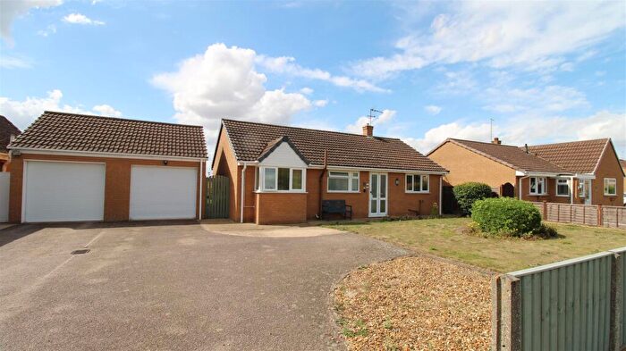 3 Bedroom Detached Bungalow For Sale In Falklands Road, Sutton Bridge, PE12