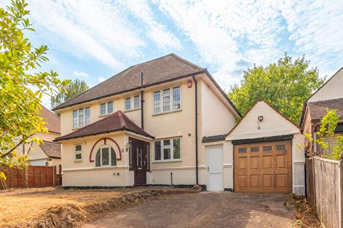 5 Bedroom Semi-Detached House To Rent In Croham Valley Road, Croydon, South Croydon, CR2