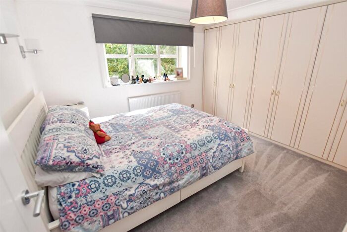 2 Bedroom End Of Terrace House For Sale In Blackwood Chine, South Woodham Ferrers, CM3