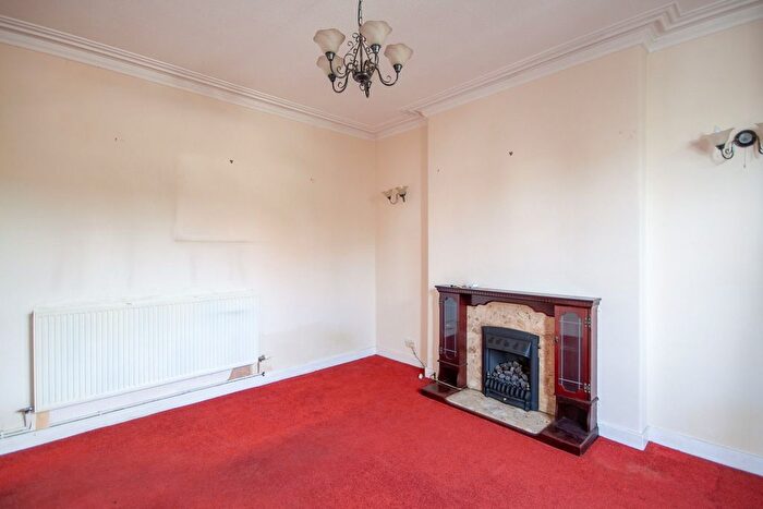 5 Bedroom Terraced House For Sale In Milton Road, Weston-Super-Mare - No Chain, BS23