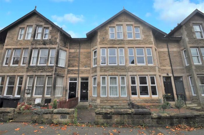 1 Bedroom Apartment To Rent In Dragon Avenue, Harrogate, North Yorkshire, HG1